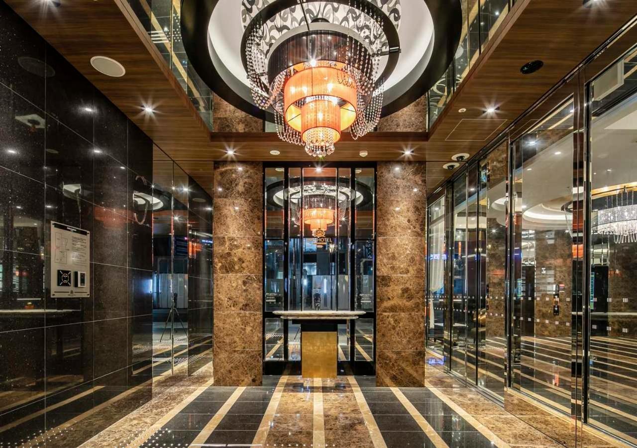 Apa Hotel Nagoya Ekimae Екстер'єр фото